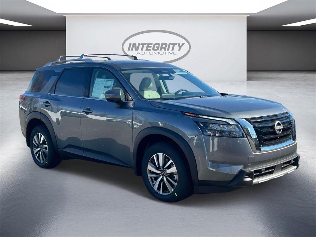 new 2025 Nissan Pathfinder car, priced at $47,700