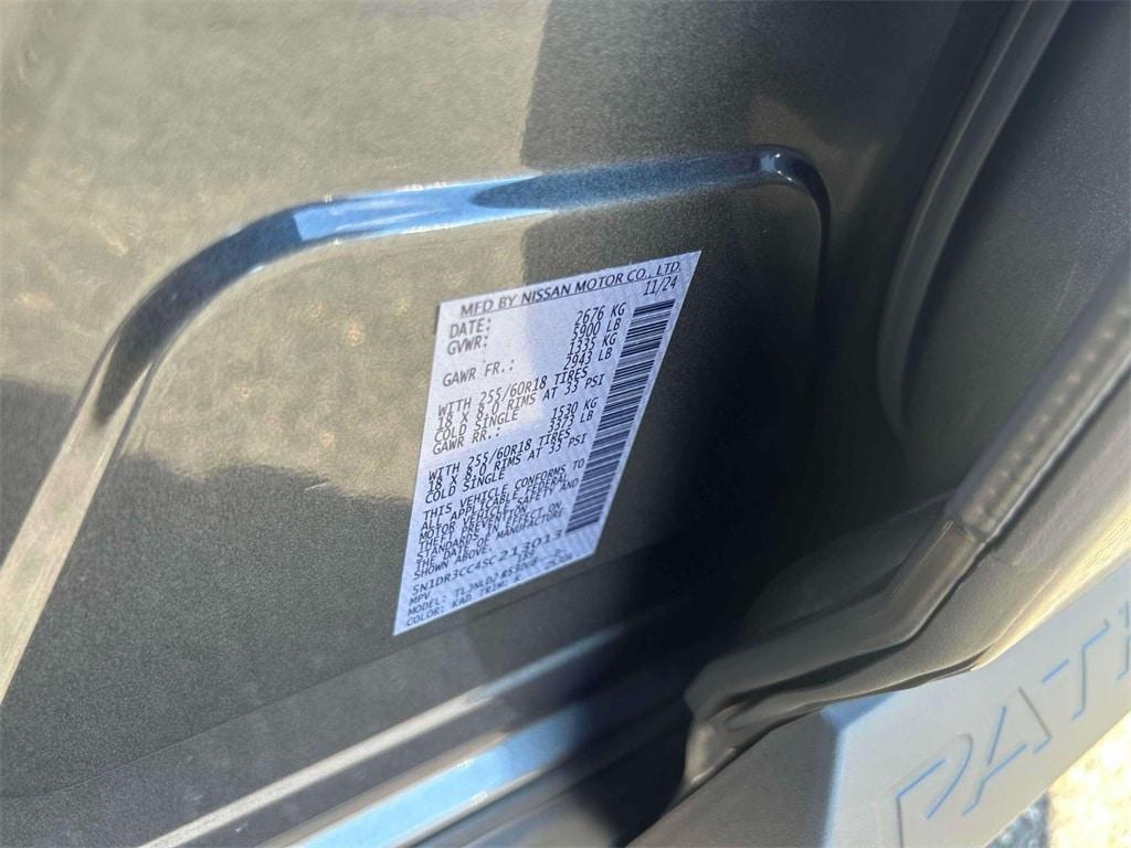 new 2025 Nissan Pathfinder car, priced at $47,700