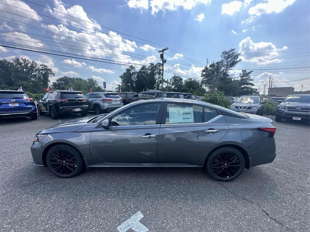 new 2025 Nissan Altima car, priced at $30,605