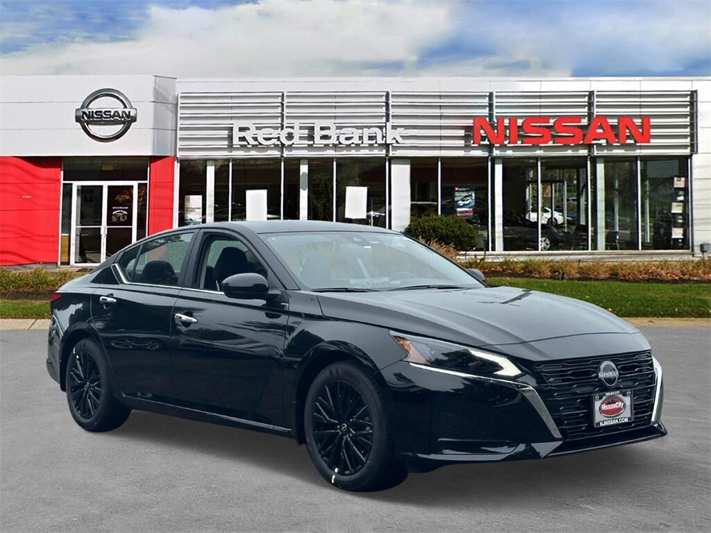 new 2025 Nissan Altima car