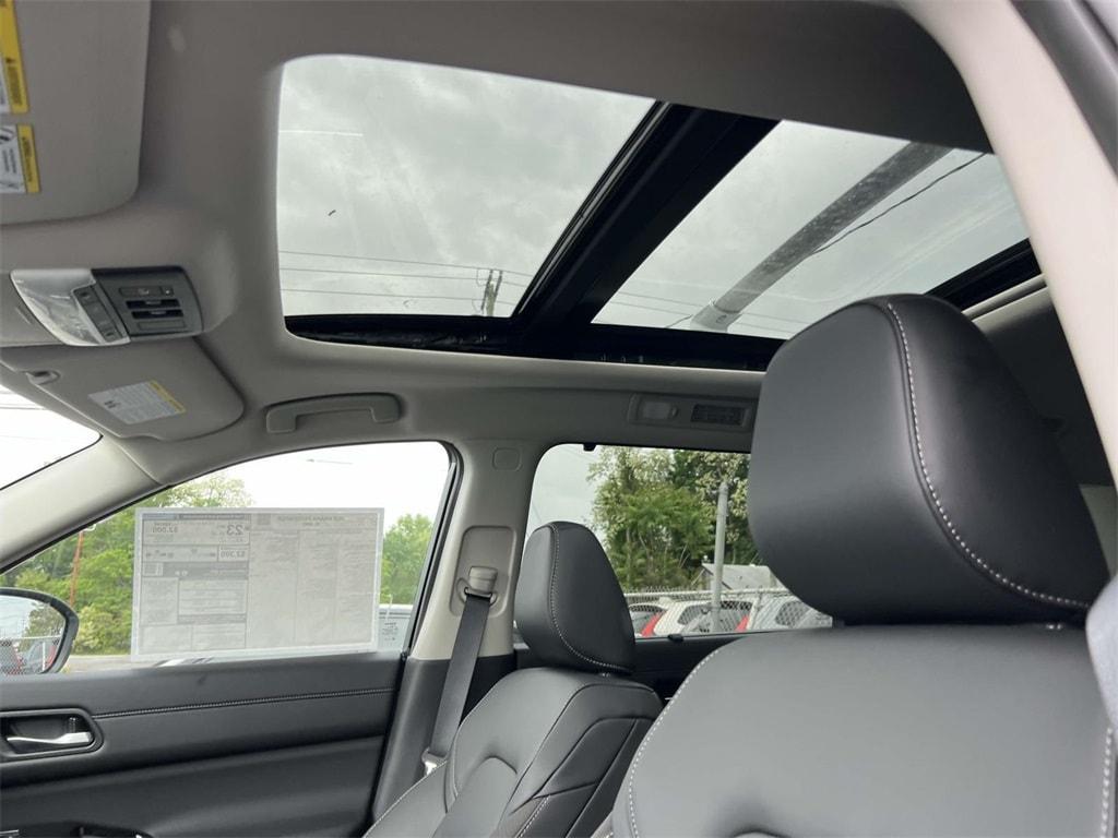 new 2025 Nissan Pathfinder car, priced at $49,555