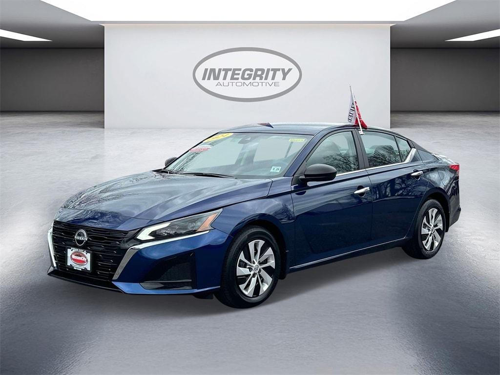 used 2024 Nissan Altima car, priced at $23,494