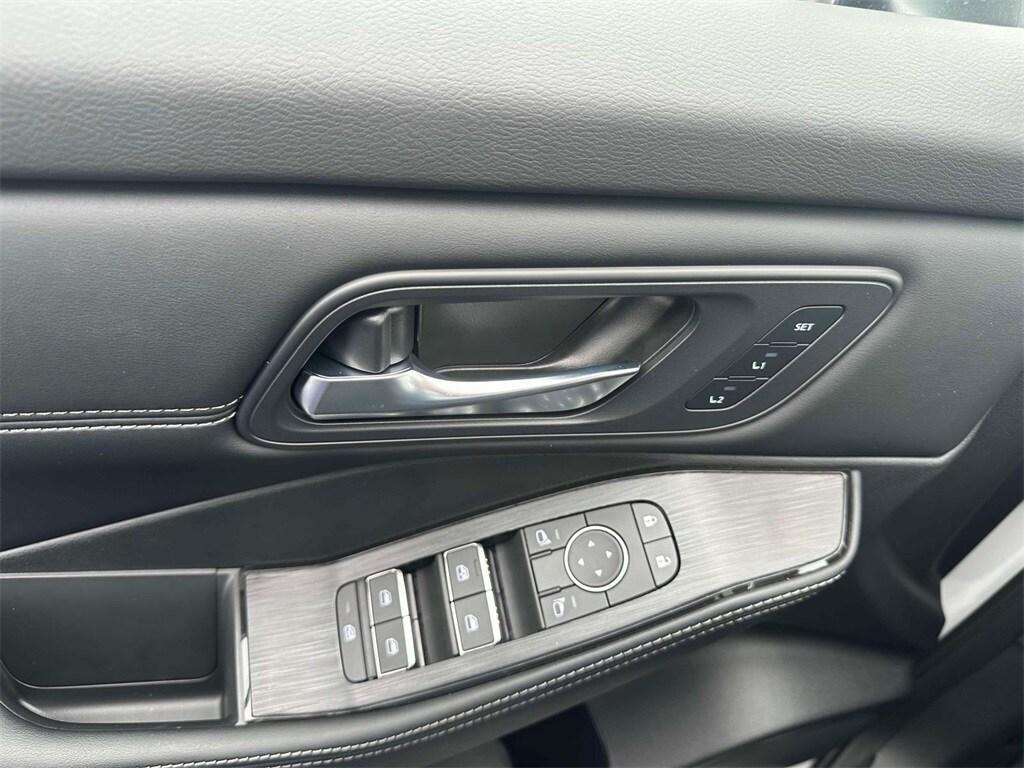 new 2025 Nissan Rogue car, priced at $42,050