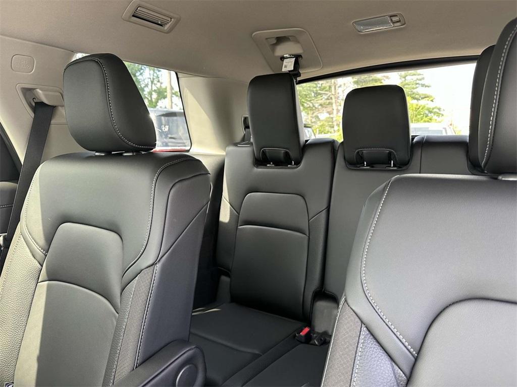new 2025 Nissan Pathfinder car, priced at $50,600