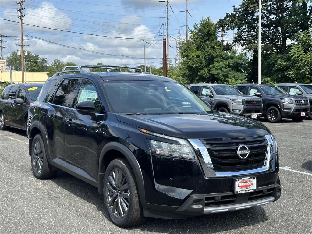 new 2025 Nissan Pathfinder car, priced at $50,600