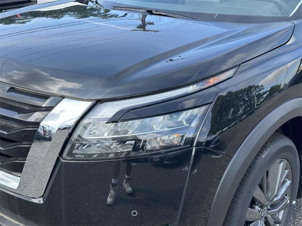 new 2025 Nissan Pathfinder car, priced at $50,600