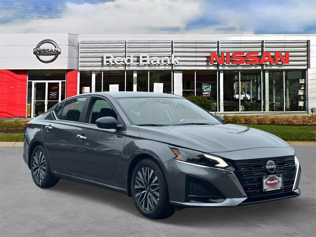 new 2025 Nissan Altima car, priced at $29,515