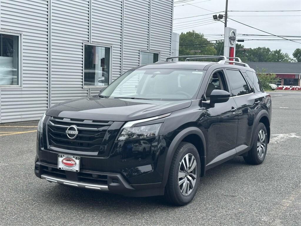 new 2025 Nissan Pathfinder car, priced at $49,065