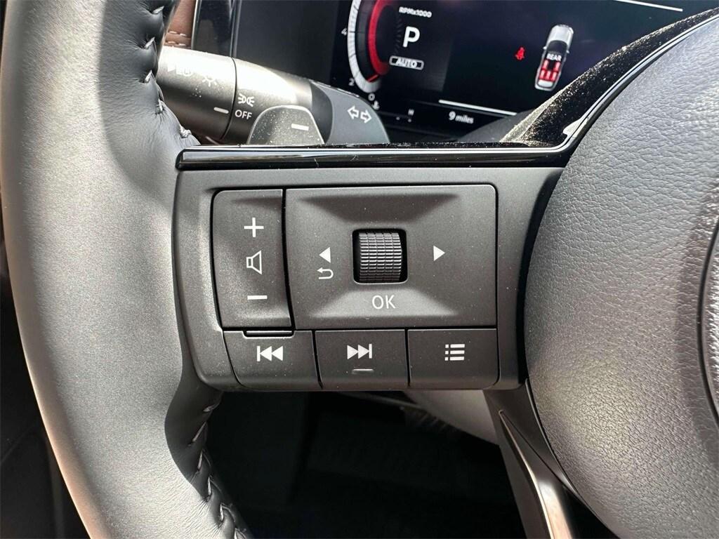new 2025 Nissan Pathfinder car, priced at $55,205