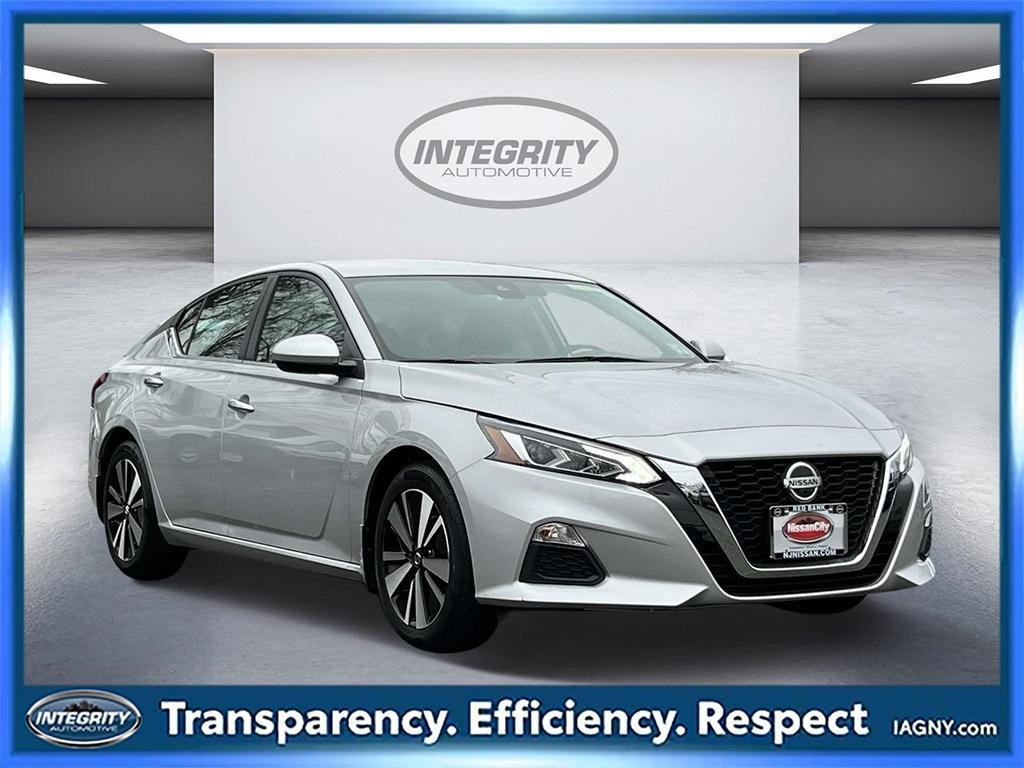 used 2022 Nissan Altima car, priced at $21,788