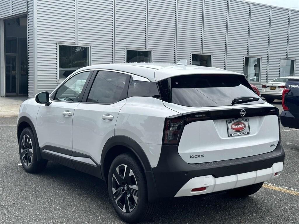 new 2025 Nissan Kicks car, priced at $27,180