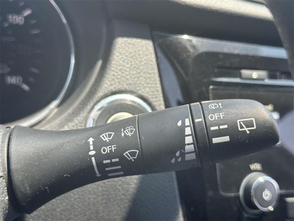 used 2014 Nissan Rogue car, priced at $5,888