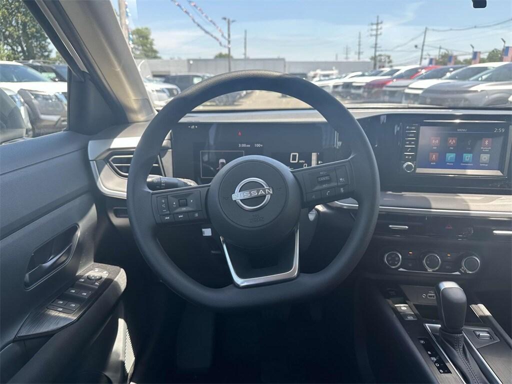 new 2025 Nissan Kicks car, priced at $25,180
