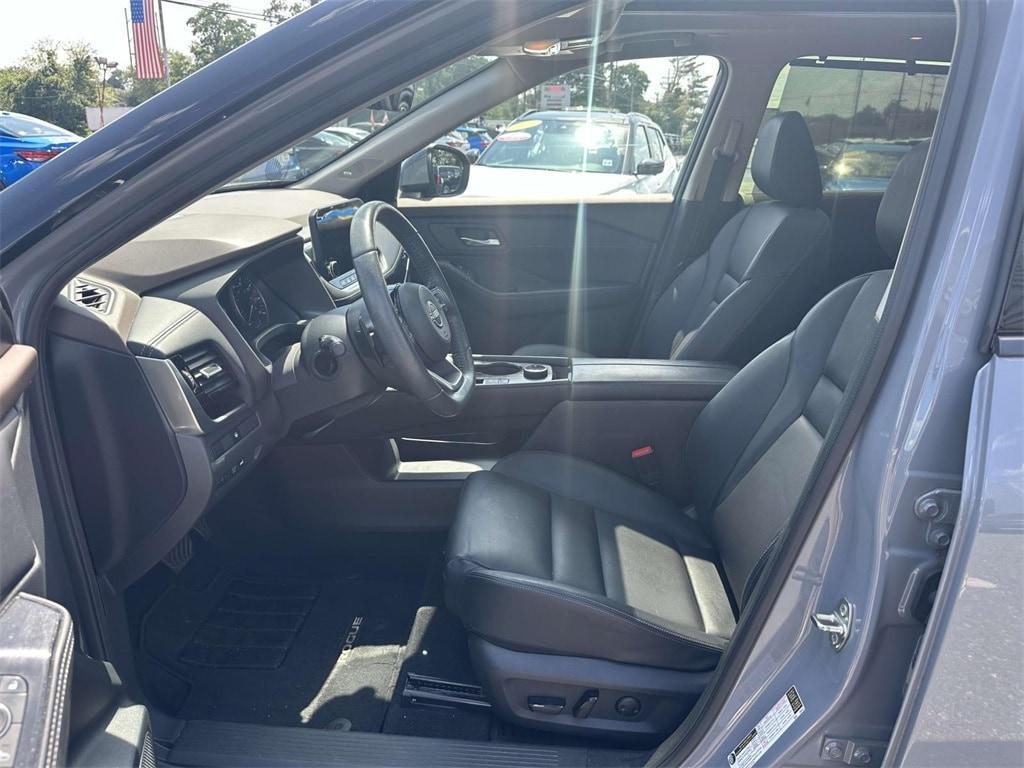 used 2023 Nissan Rogue car, priced at $26,988