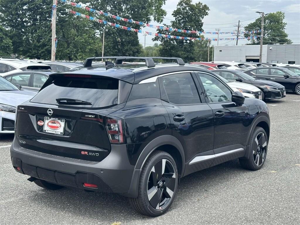 new 2025 Nissan Kicks car, priced at $29,885