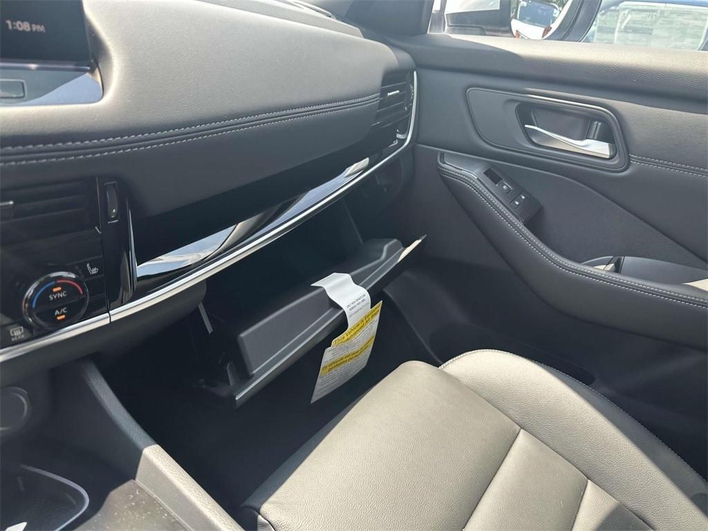 new 2025 Nissan Rogue car, priced at $44,275