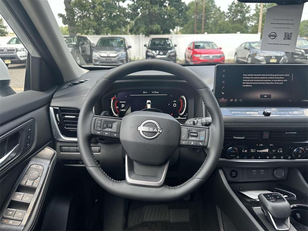 new 2025 Nissan Rogue car, priced at $44,275