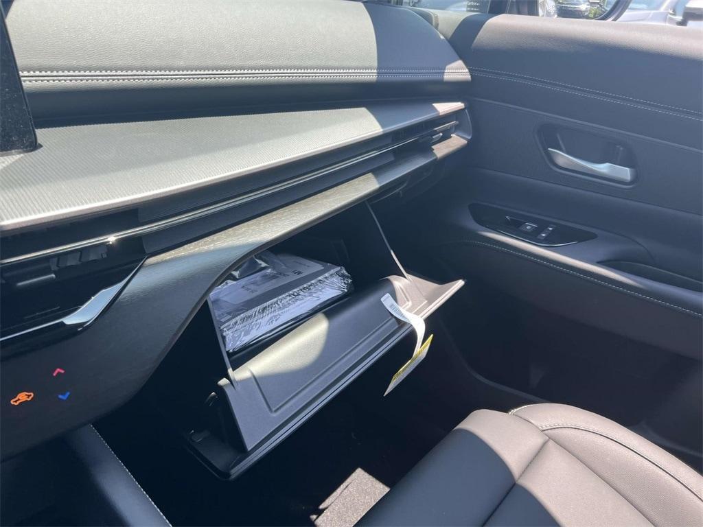 new 2025 Nissan Murano car, priced at $43,895