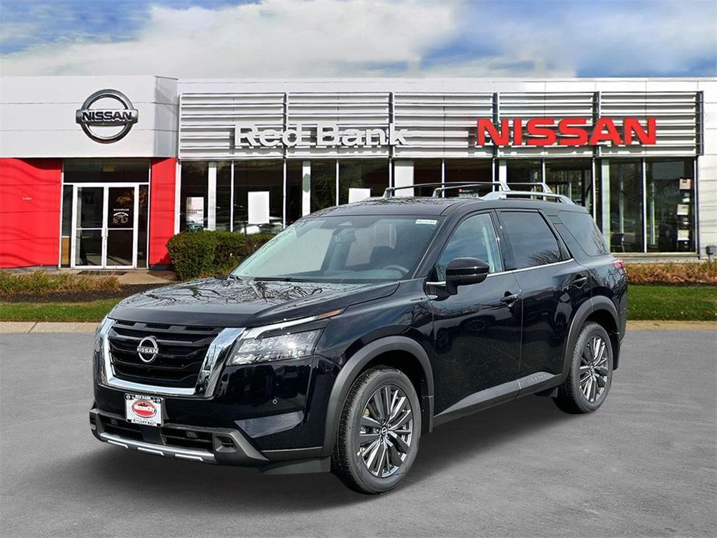 new 2025 Nissan Pathfinder car, priced at $50,725