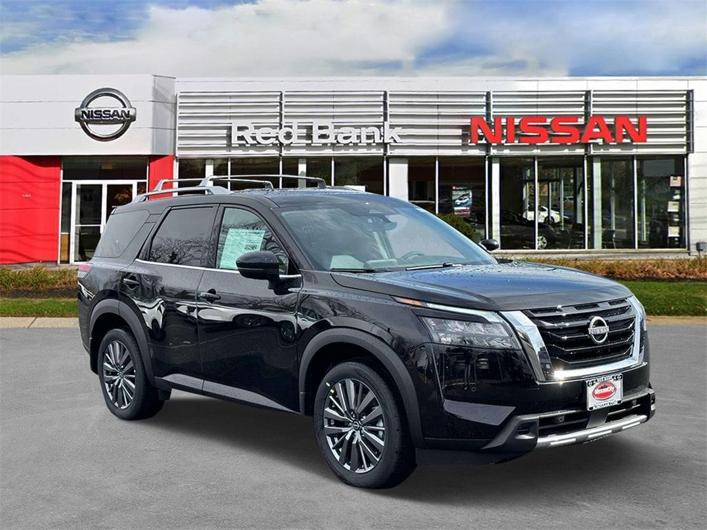 new 2025 Nissan Pathfinder car, priced at $50,725