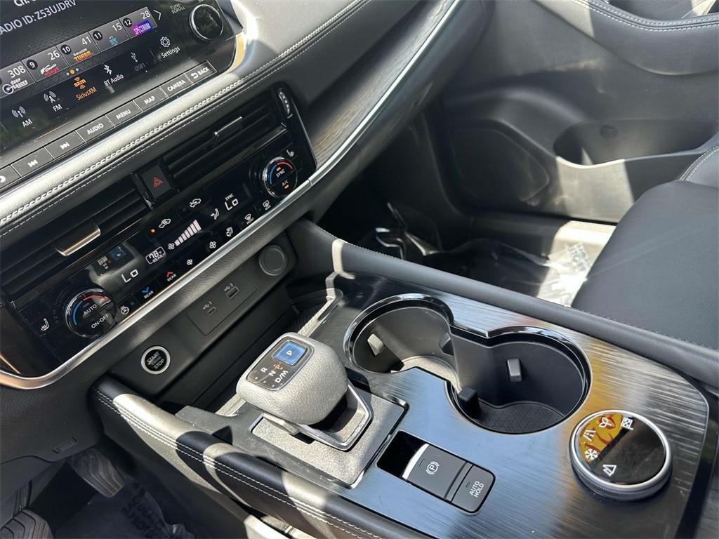 used 2021 Nissan Rogue car, priced at $25,388