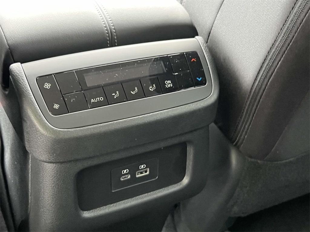 new 2025 Nissan Pathfinder car, priced at $44,225