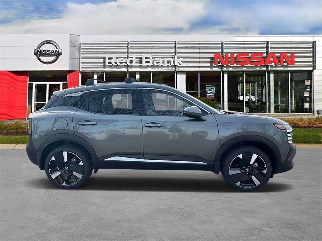 new 2025 Nissan Kicks car, priced at $30,725