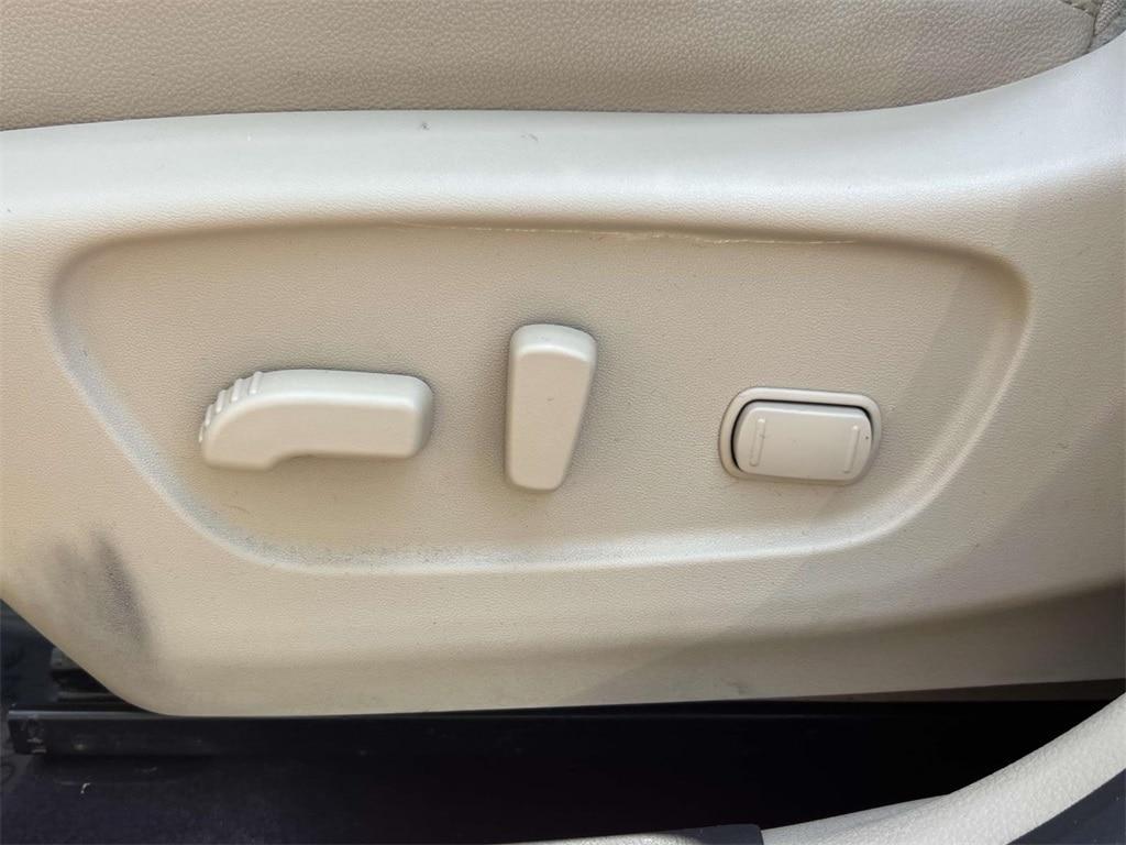used 2019 Nissan Rogue car, priced at $16,859