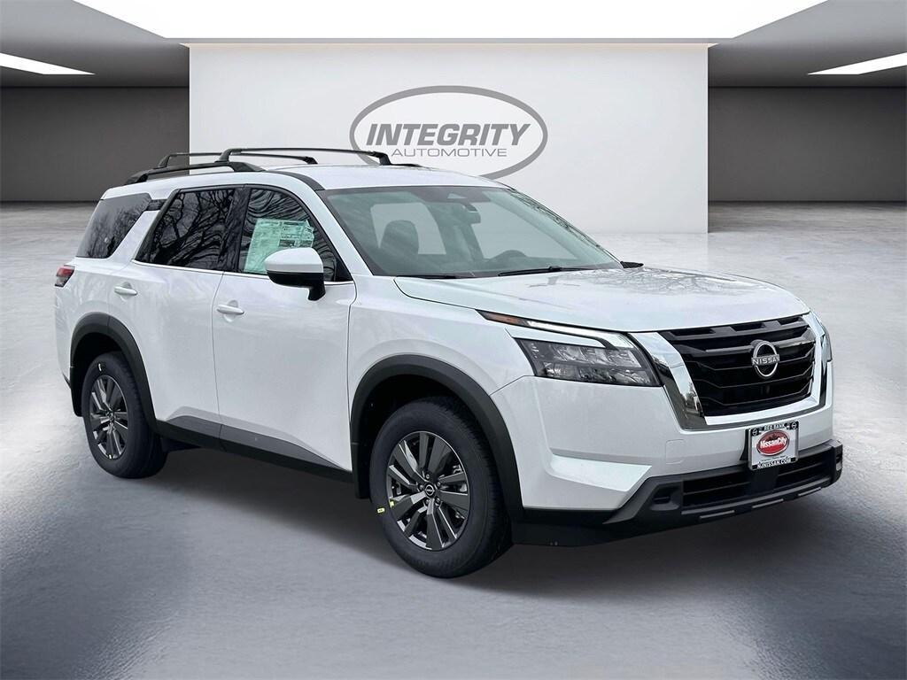 new 2025 Nissan Pathfinder car, priced at $44,870