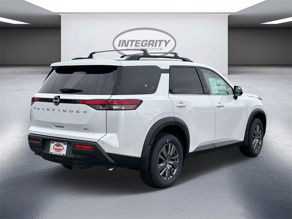 new 2025 Nissan Pathfinder car, priced at $44,870