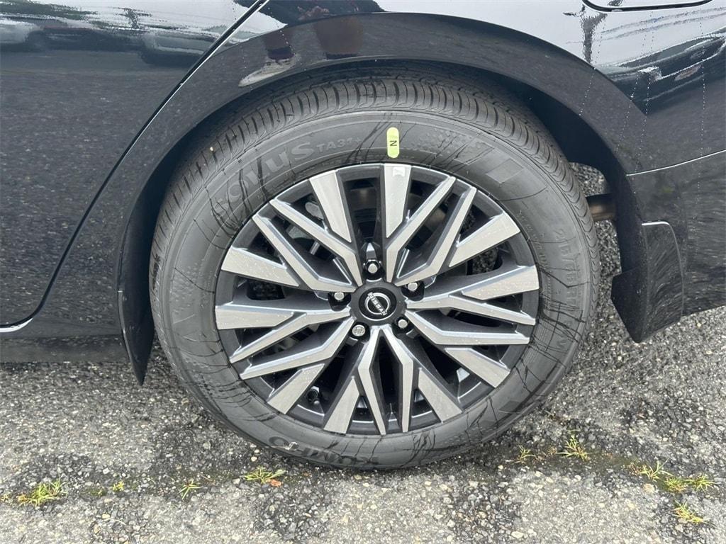 new 2025 Nissan Altima car, priced at $29,515