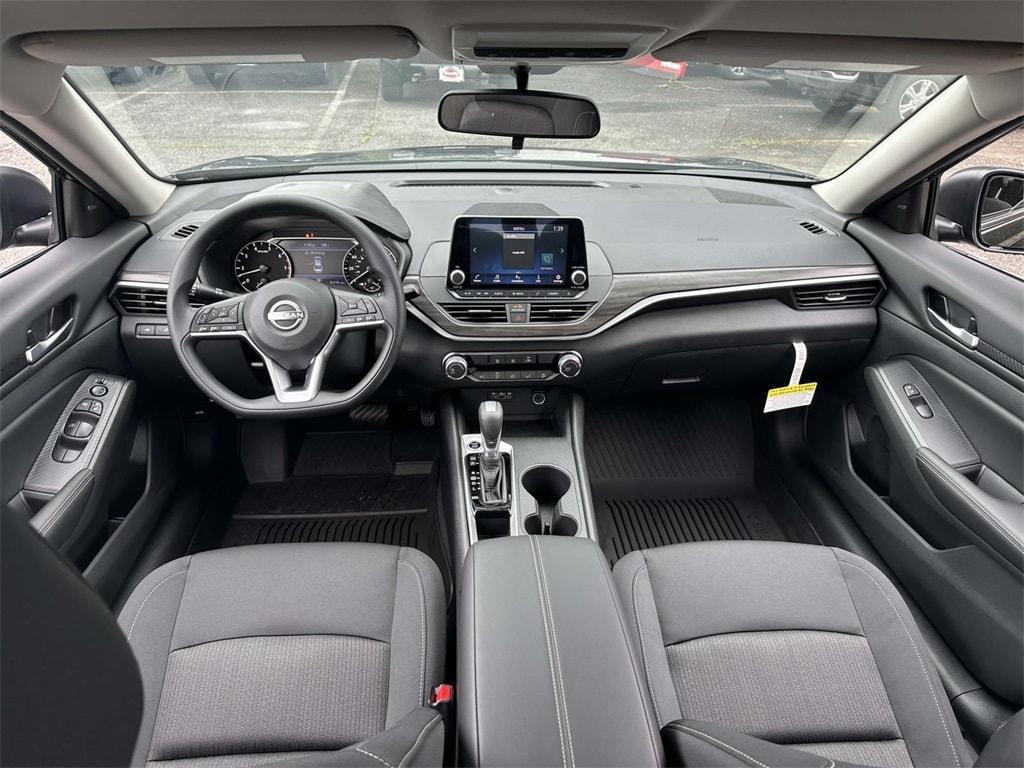 new 2025 Nissan Altima car, priced at $29,515
