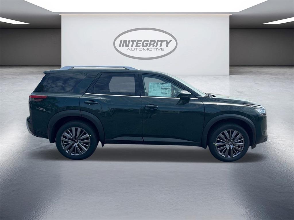 new 2025 Nissan Pathfinder car, priced at $50,300