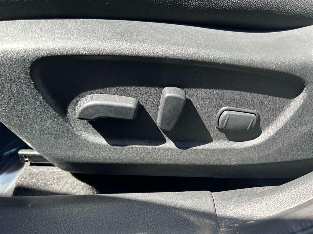 used 2020 Nissan Rogue car, priced at $21,222