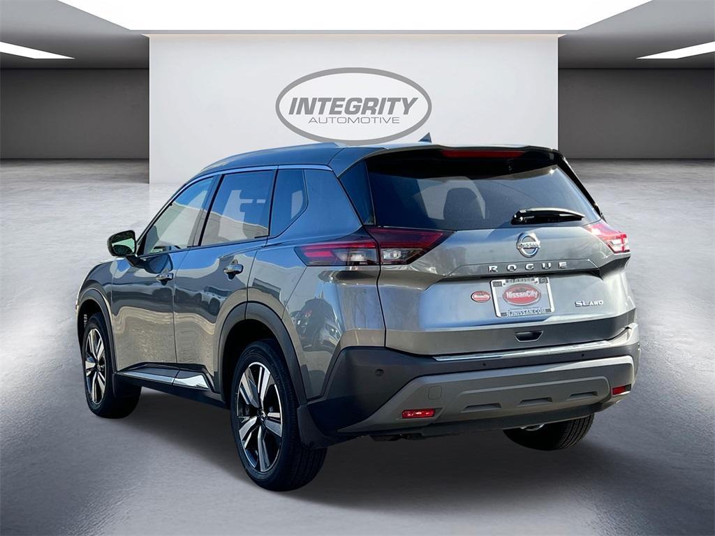 used 2021 Nissan Rogue car, priced at $24,261