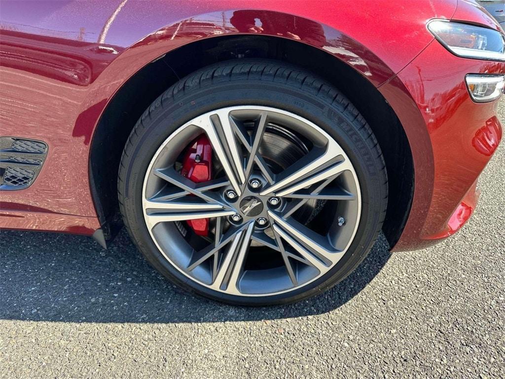 used 2025 Genesis G70 car, priced at $52,888