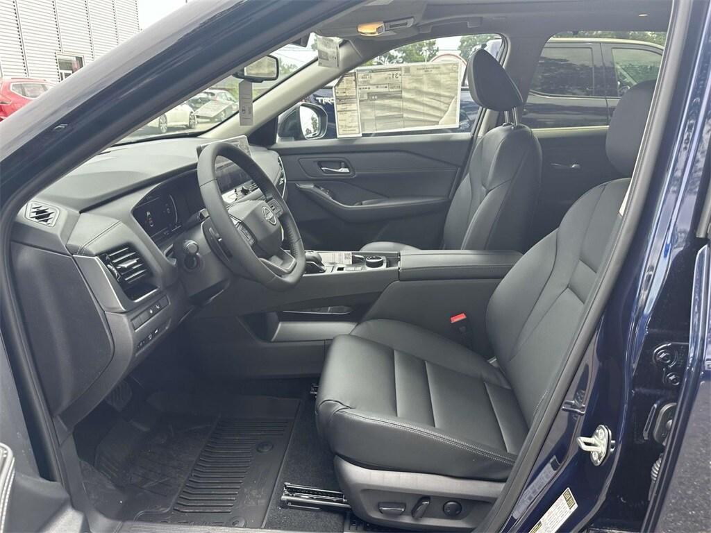 new 2025 Nissan Rogue car, priced at $44,375