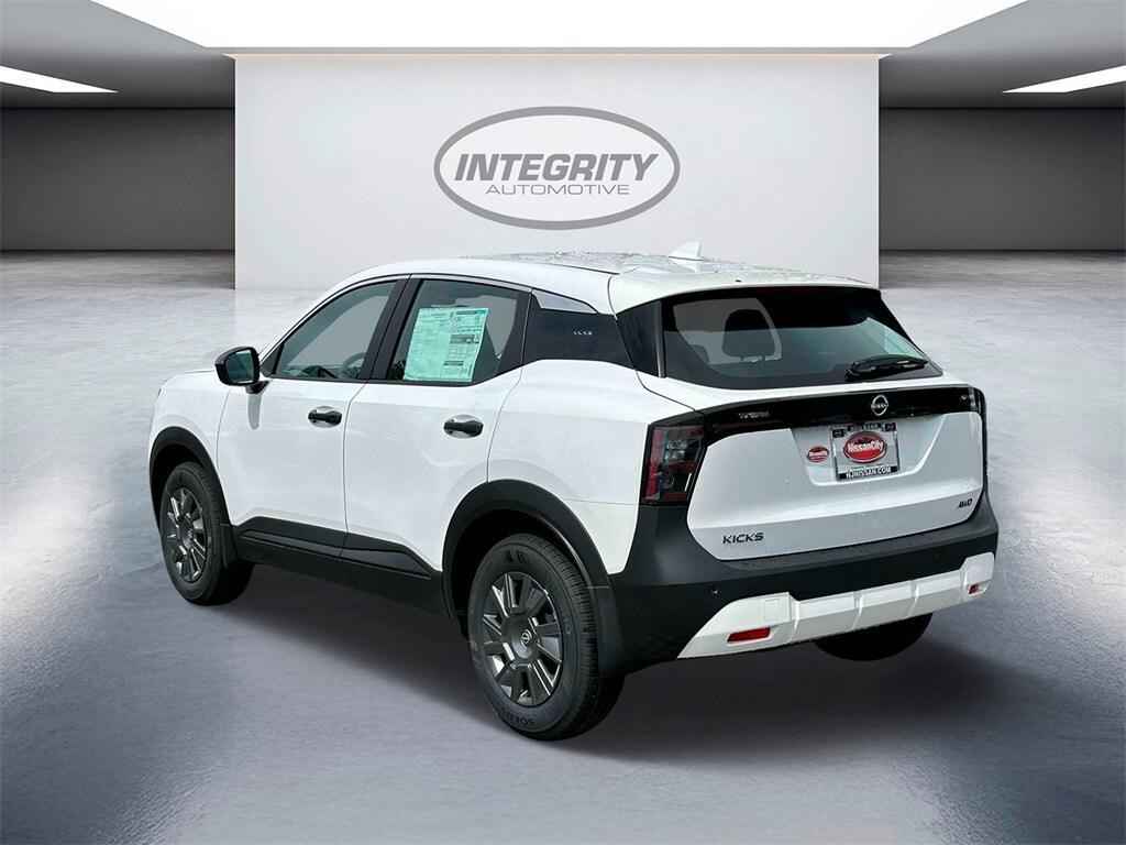 new 2025 Nissan Kicks car, priced at $25,180