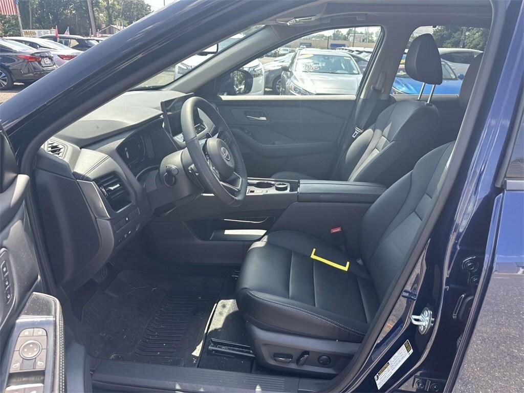 used 2024 Nissan Rogue car, priced at $31,488