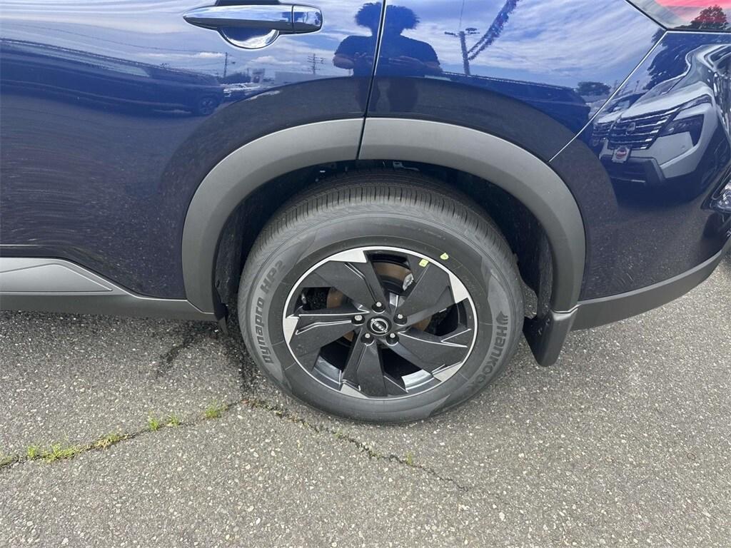 new 2025 Nissan Rogue car, priced at $33,385