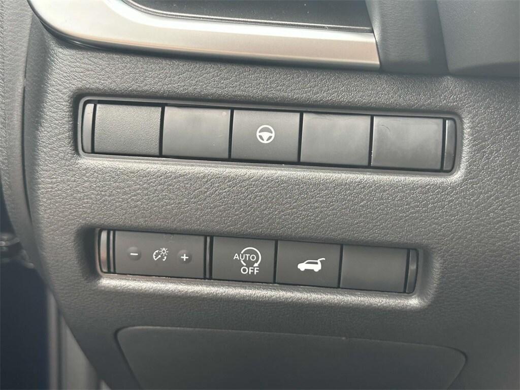 new 2025 Nissan Rogue car, priced at $33,385