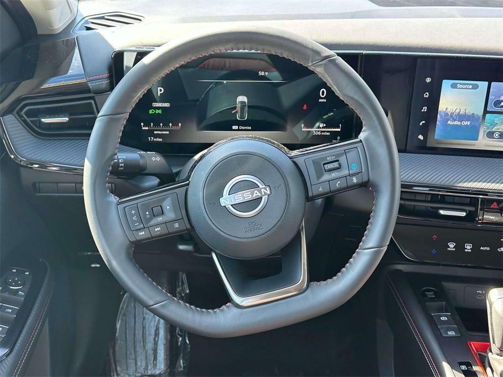 new 2025 Nissan Kicks car, priced at $29,935