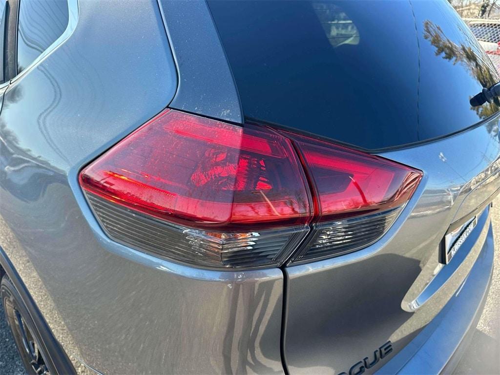 used 2018 Nissan Rogue car, priced at $9,999