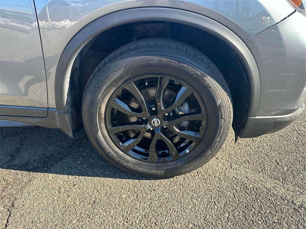 used 2018 Nissan Rogue car, priced at $9,999