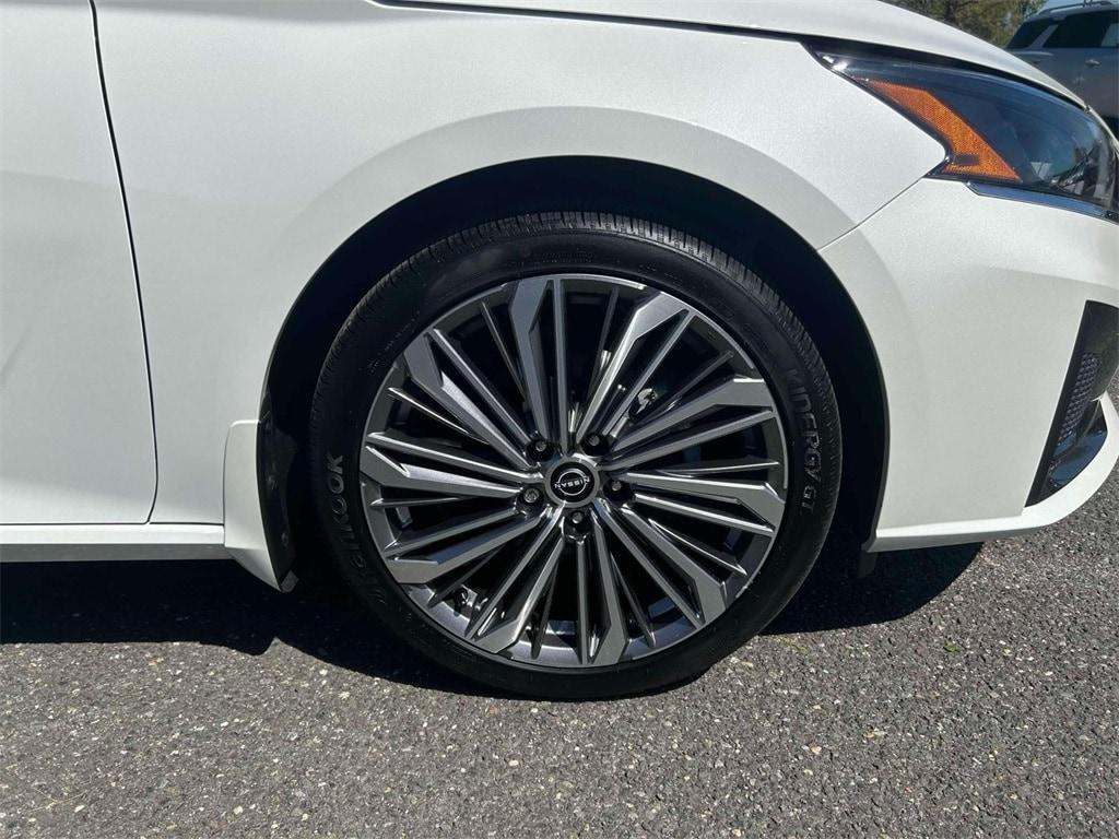 used 2024 Nissan Altima car, priced at $27,888