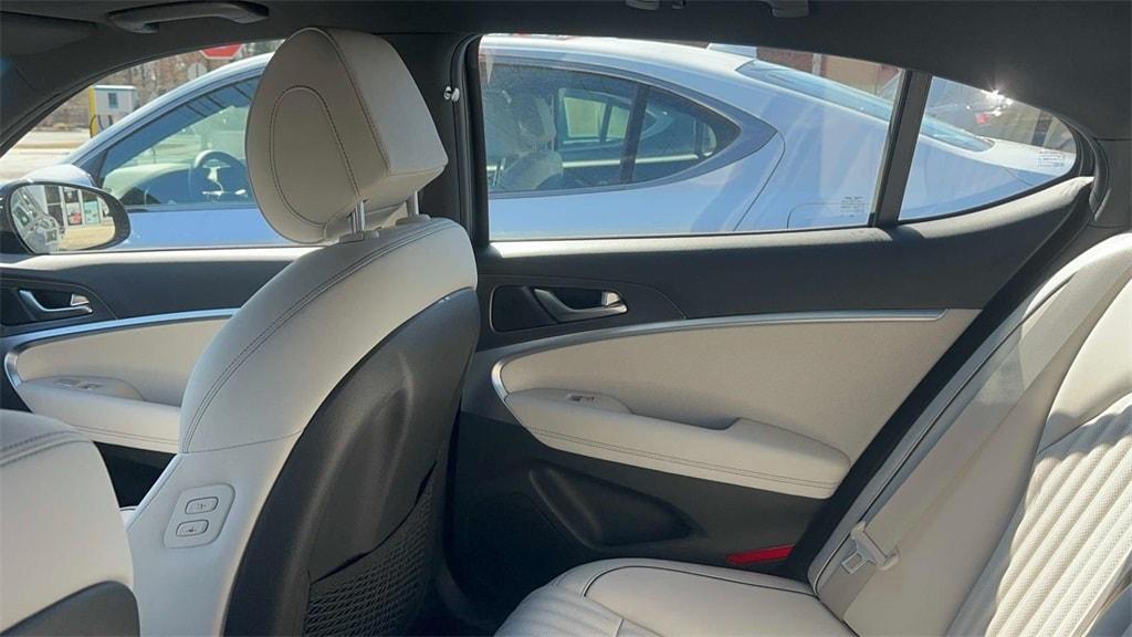 used 2025 Genesis G70 car, priced at $48,103