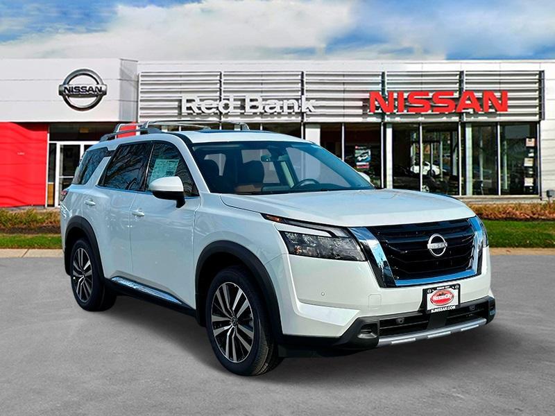 new 2025 Nissan Pathfinder car, priced at $54,940