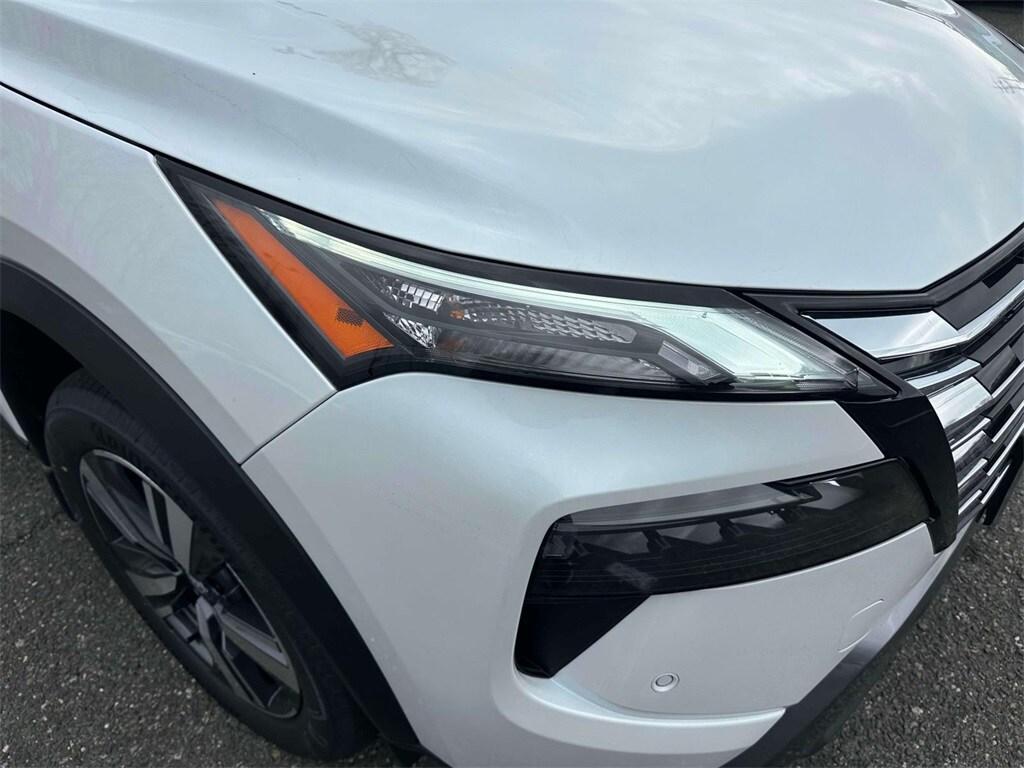 new 2025 Nissan Rogue car, priced at $40,310