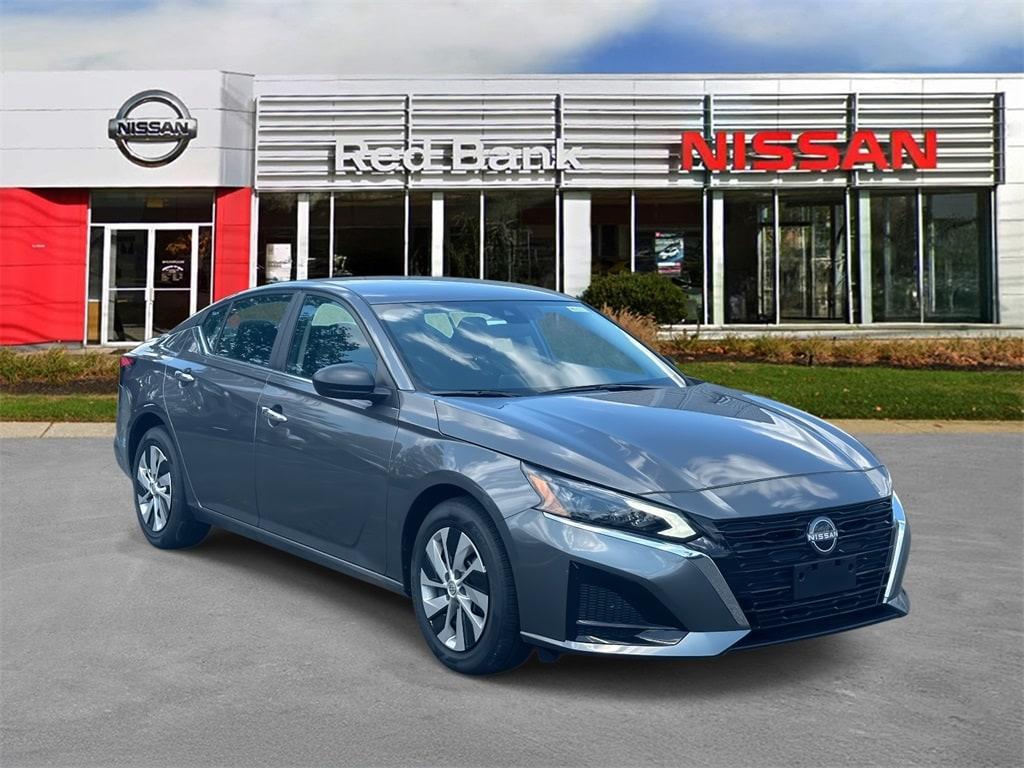 used 2025 Nissan Altima car, priced at $23,388