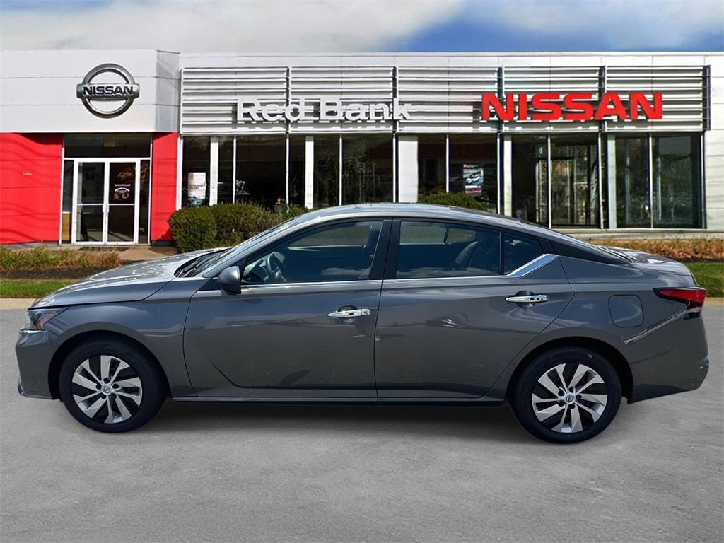 used 2025 Nissan Altima car, priced at $23,388